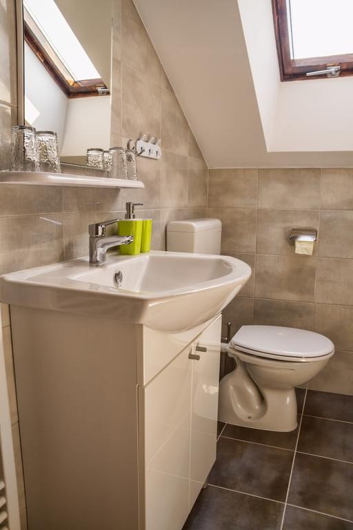 Apartment Silvia Слуни Стая снимка